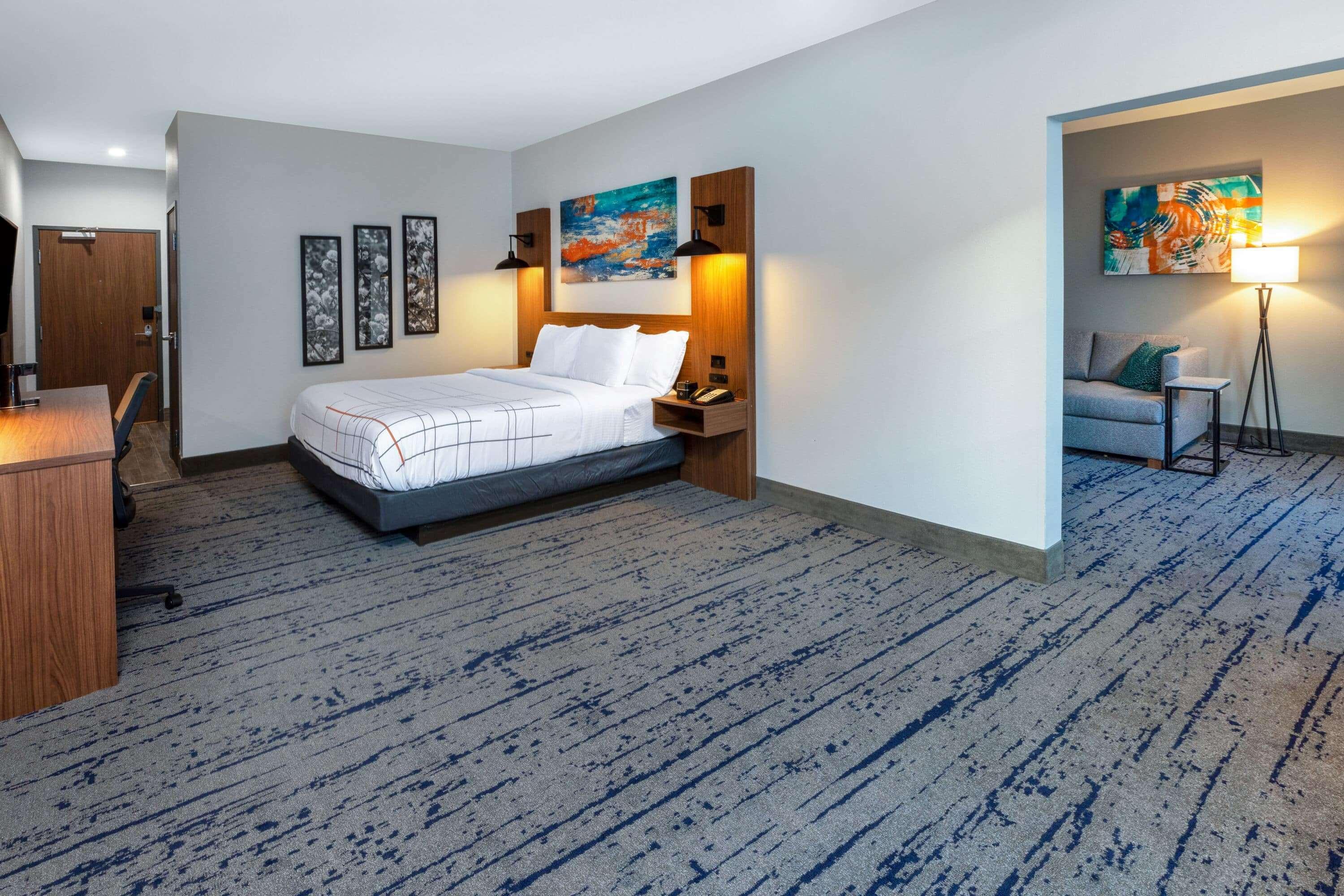 La Quinta Inn & Suites By Wyndham Dallas - Frisco Stadium Esterno foto